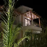 Nisea 아파트호텔 프리노스