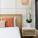 Nisea Aparthotel 4*