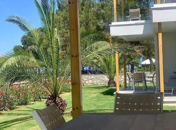 Nisea 아파트호텔 프리노스