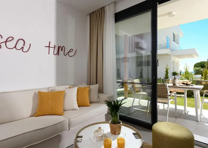 Nisea 아파트호텔 프리노스